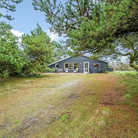 Holiday home Samuli - 400m From The Sea In Western Jutland By Interhome